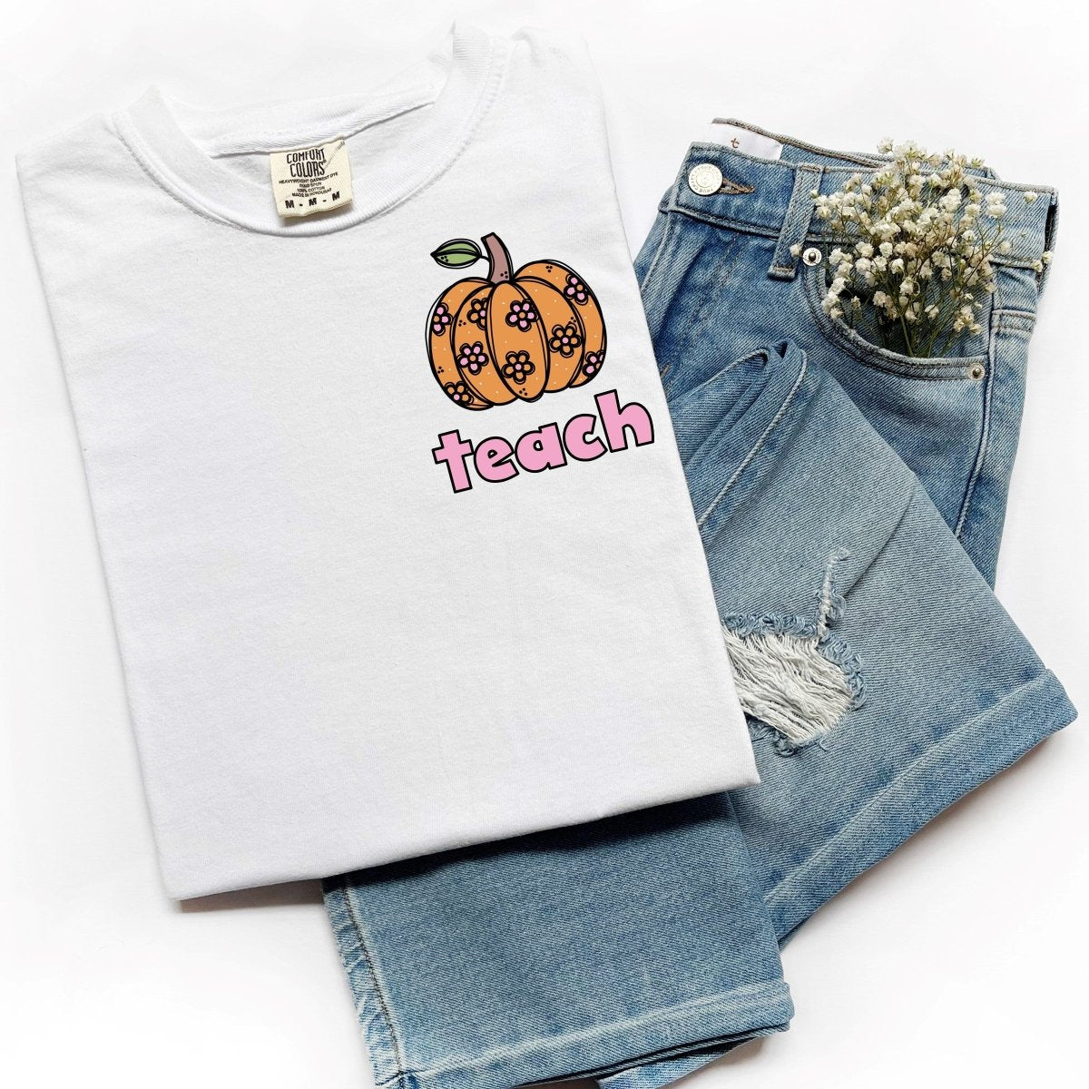 Pumpkin "Teach" Teacher T-Shirt | Fall Teacher T-Shirt