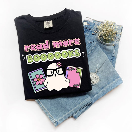 "Read More Booooks" Halloween Teacher T-Shirt